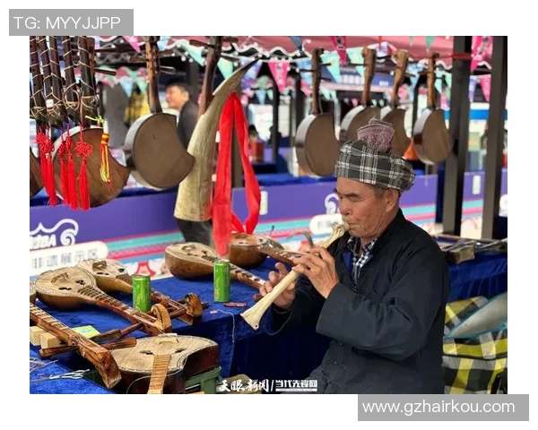 最新体育动态：从球场到更衣室全了解