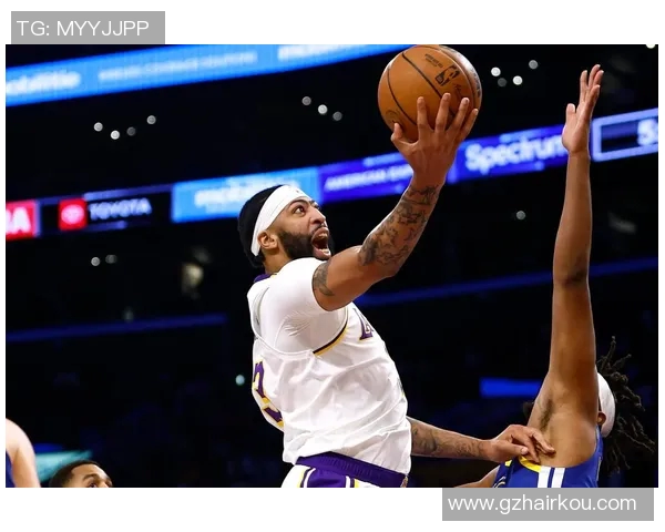 浓眉今日状态火力全开力压群雄全场最佳桂冠实至名归 浓眉今日状态火力全开力压群雄全场最佳桂冠实至名归